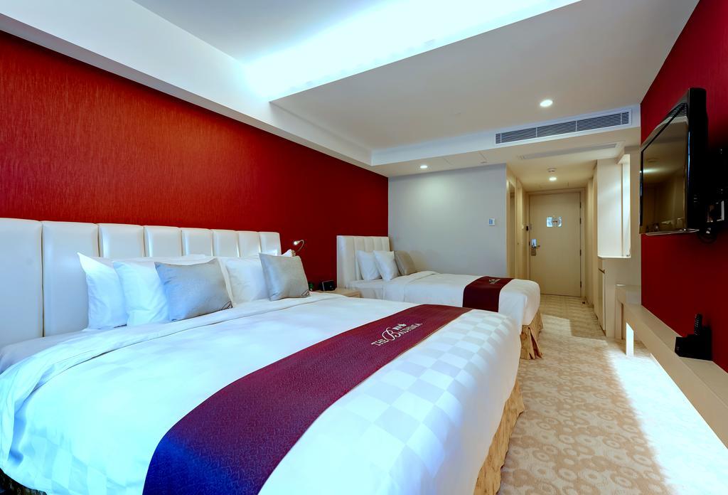 The Bauhinia Hotel - Central Хонконг Стая снимка