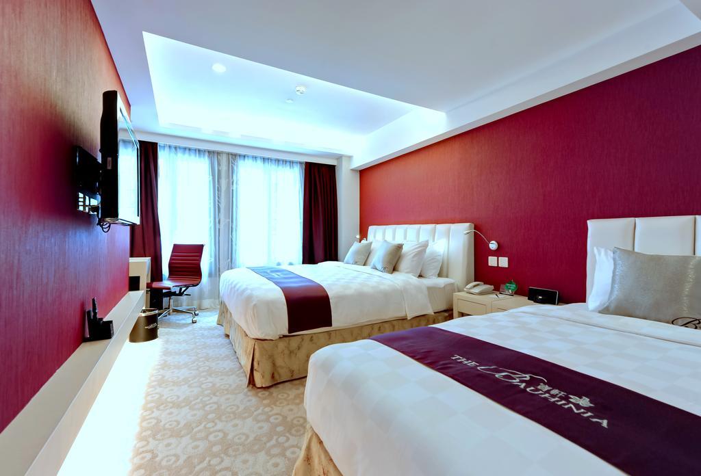 The Bauhinia Hotel - Central Хонконг Стая снимка